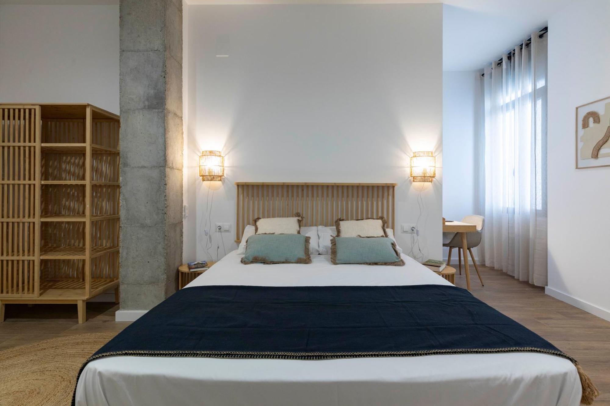 Travel Habitat Mediterranean Suites 瓦伦西亚 外观 照片