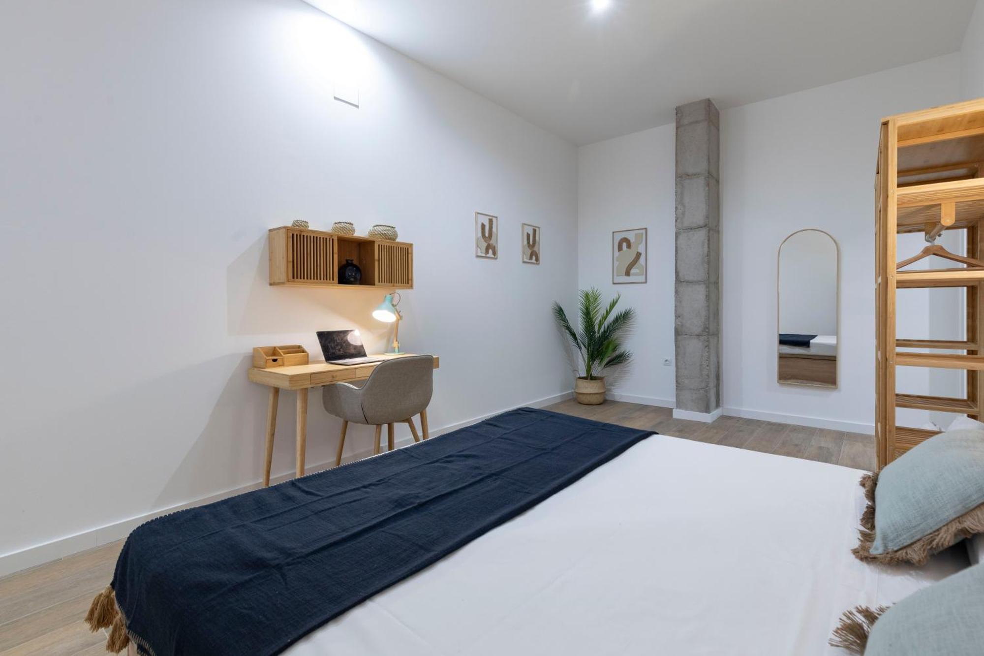 Travel Habitat Mediterranean Suites 瓦伦西亚 外观 照片