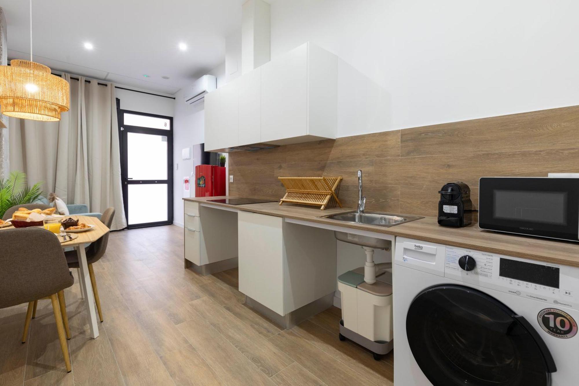 Travel Habitat Mediterranean Suites 瓦伦西亚 外观 照片