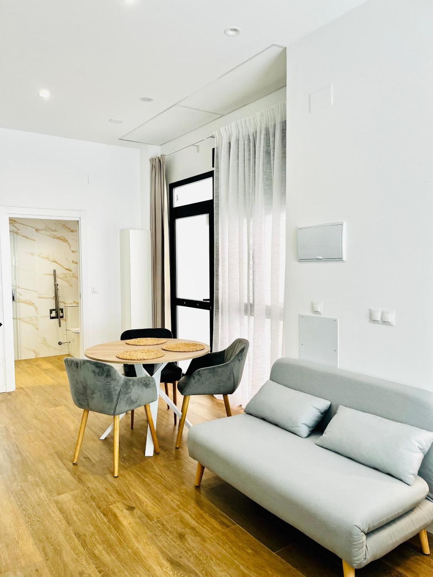 Travel Habitat Mediterranean Suites 瓦伦西亚 客房 照片