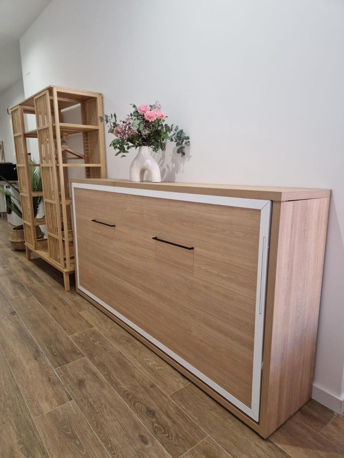 Travel Habitat Mediterranean Suites 瓦伦西亚 外观 照片
